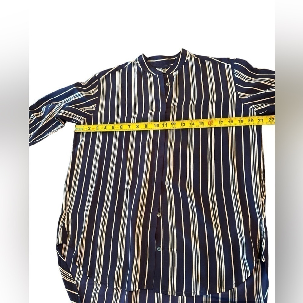 Madewell Silk Blouse Oversized Women Size Small Navy Blue and Ivory Stripes - Picture 9 of 12